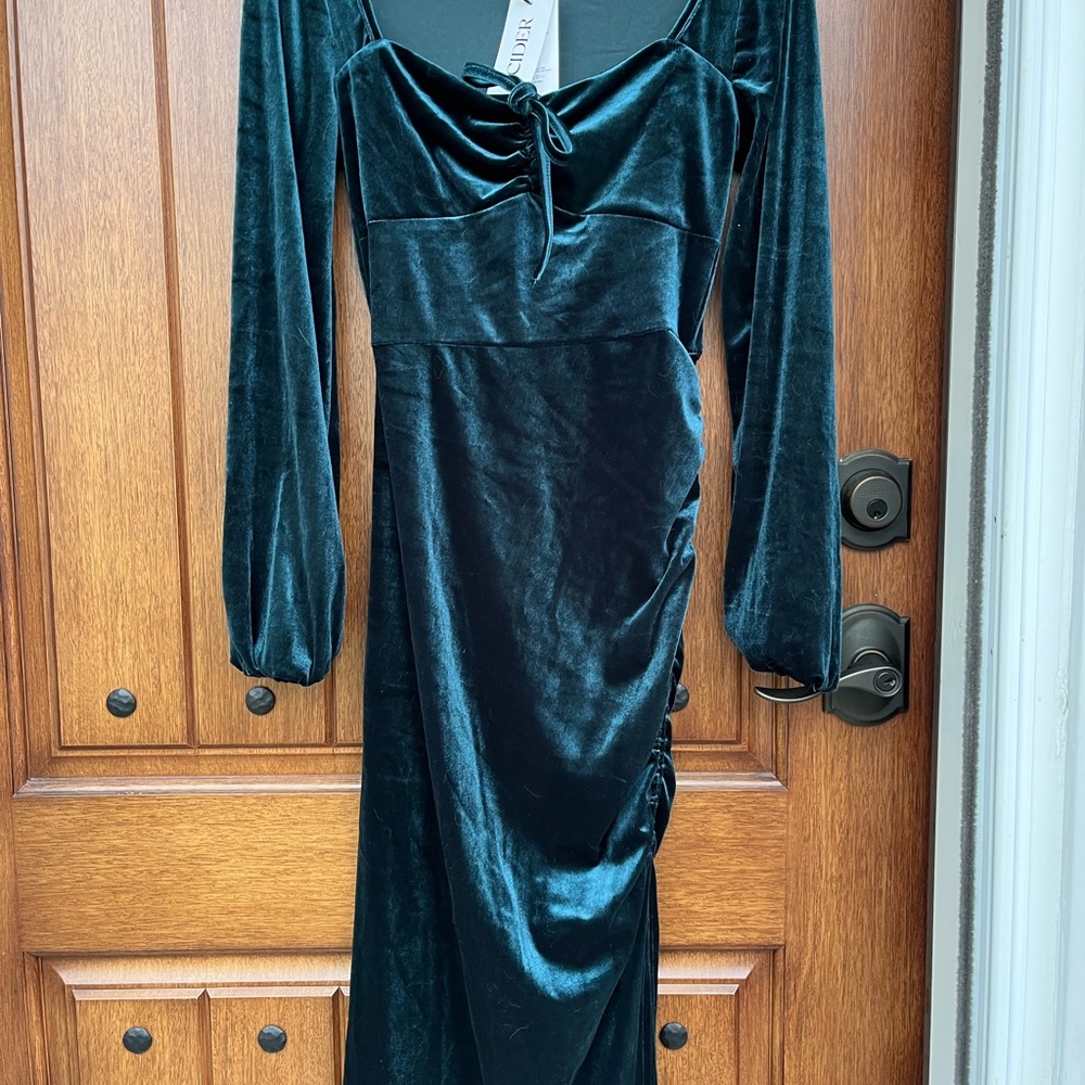 Cider Deep Teal Velvet Midi Dress - Picture 3 of 5